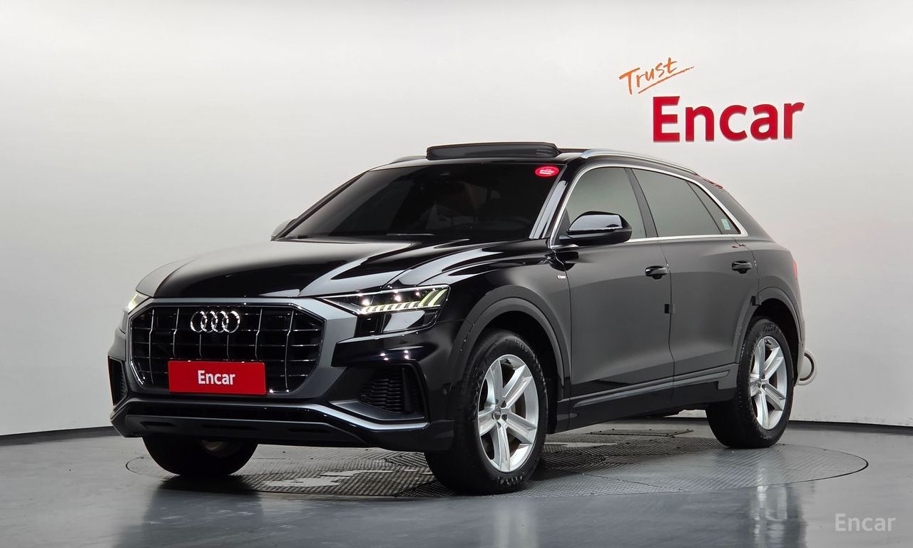 Audi Q8
