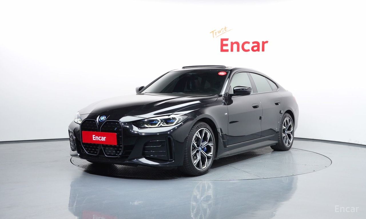 BMW i4
