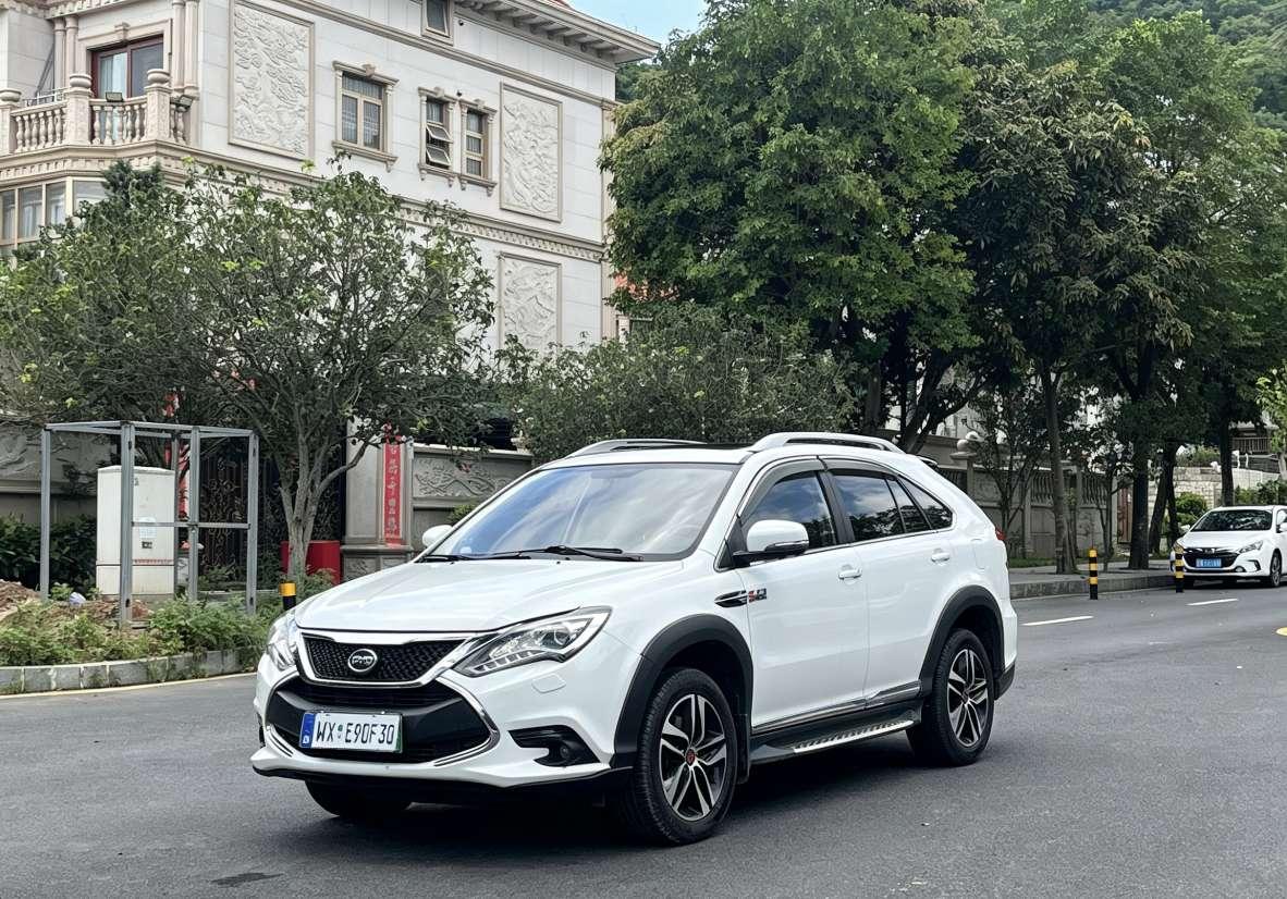 BYD Tang