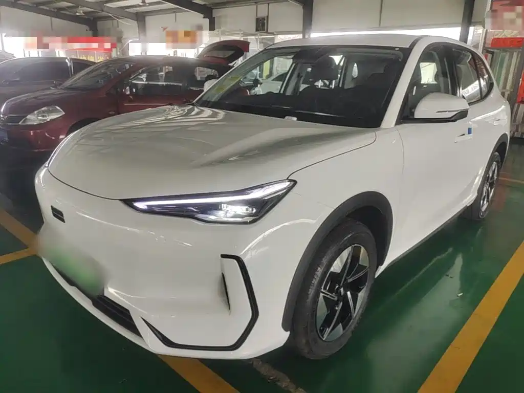 Geely Galaxy Galaxy E5