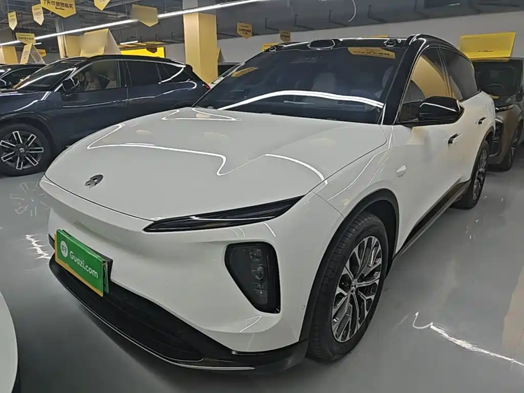 NIO ES6