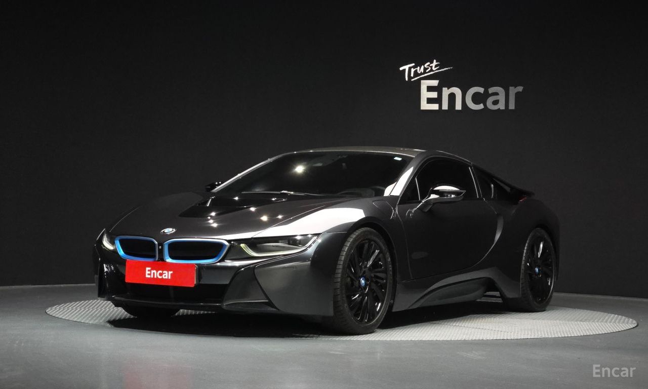 BMW i8