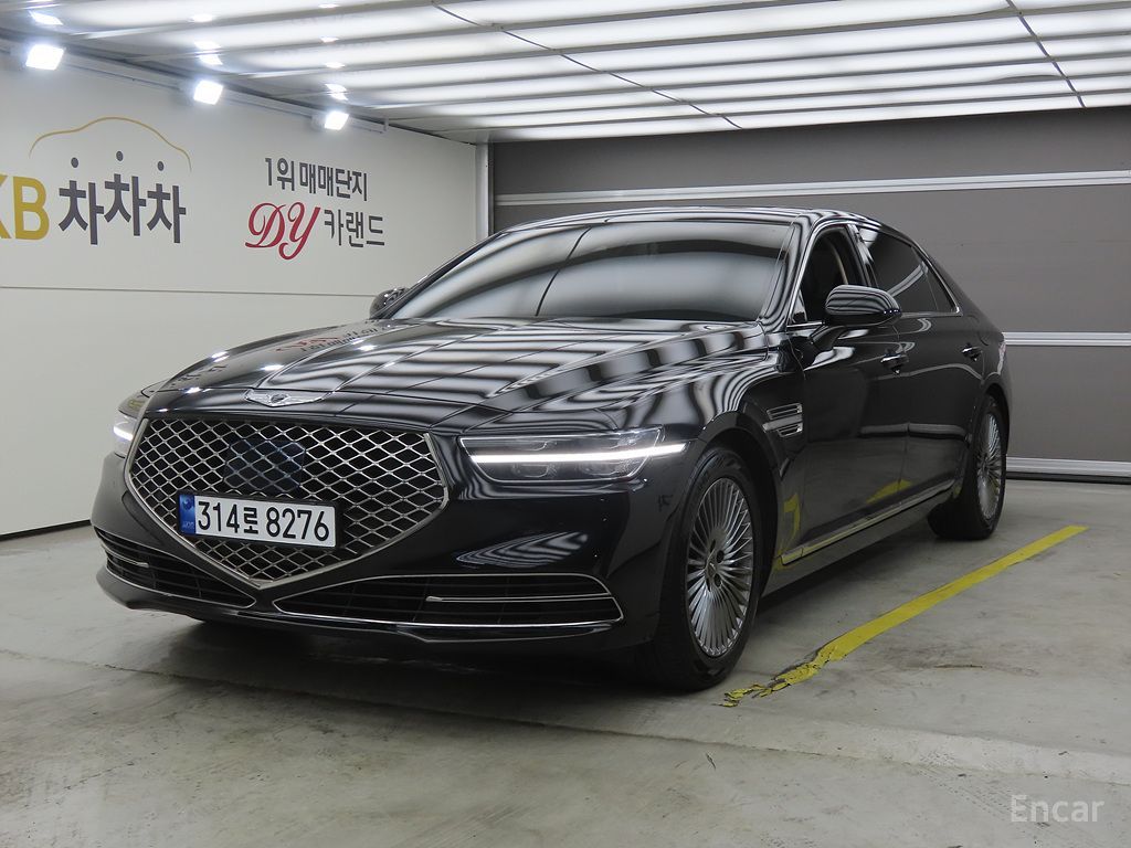 Genesis G90
