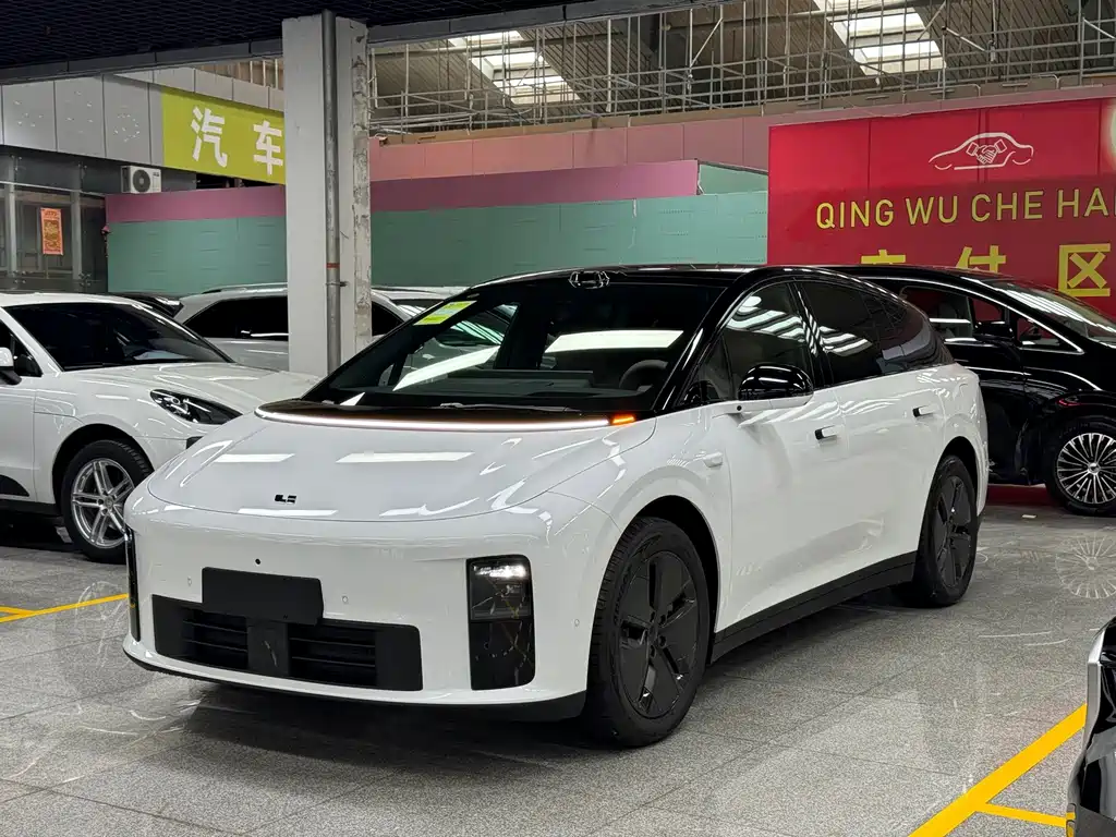 Li Auto i6