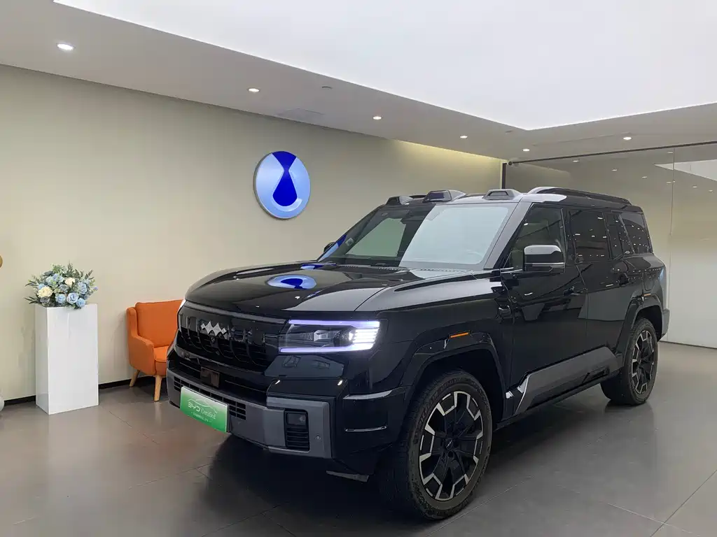 Fangchengbao Leopard 8