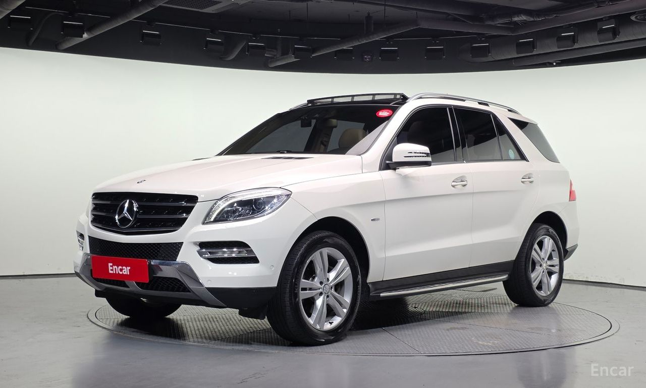 Mercedes-Benz M-Class W166