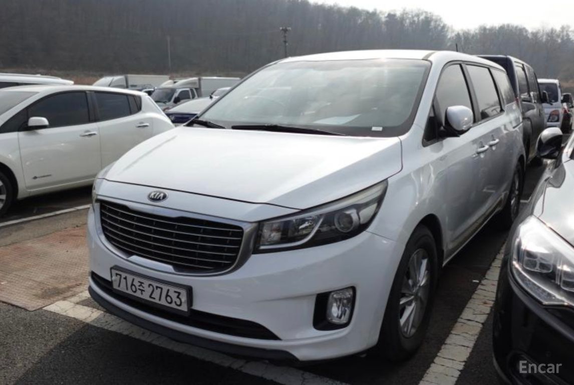Kia Carnival