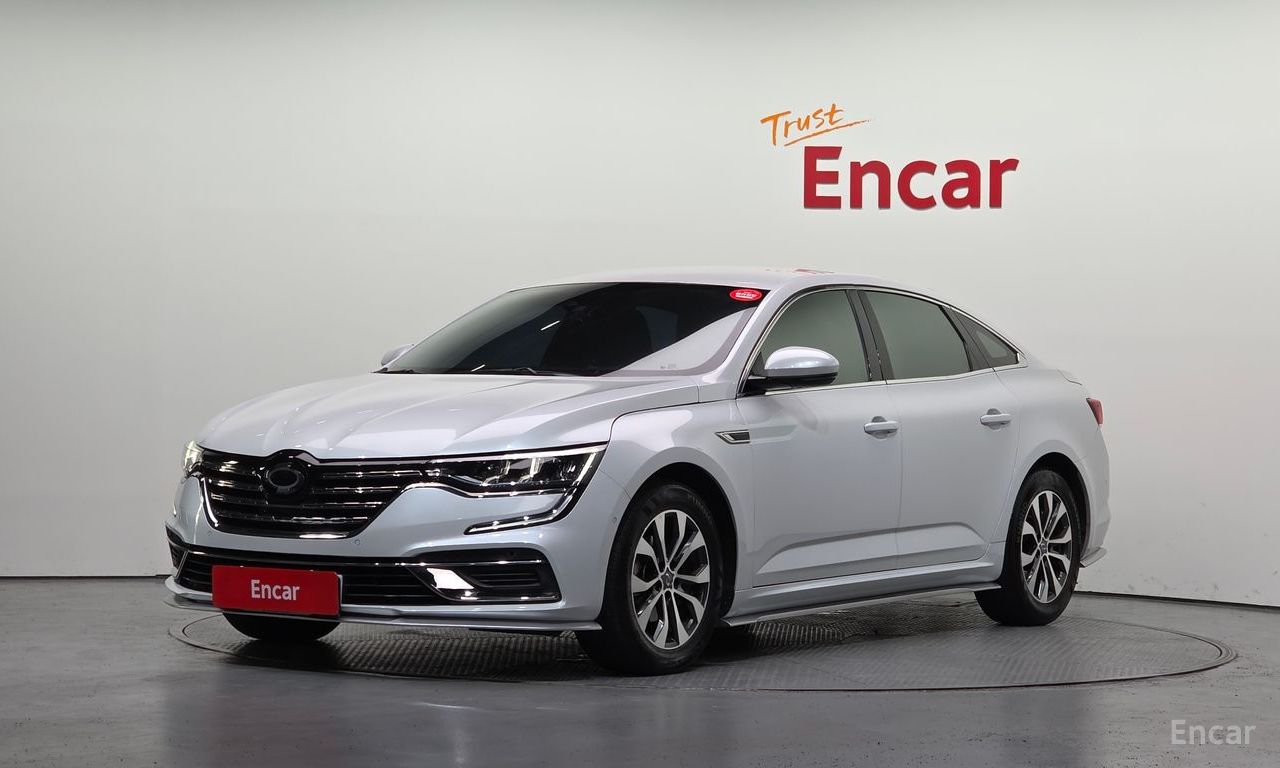 Renault SM6