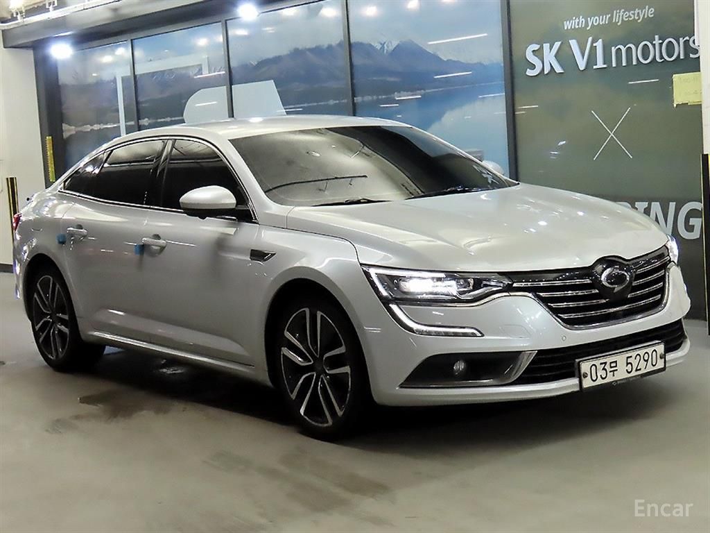 Renault SM6