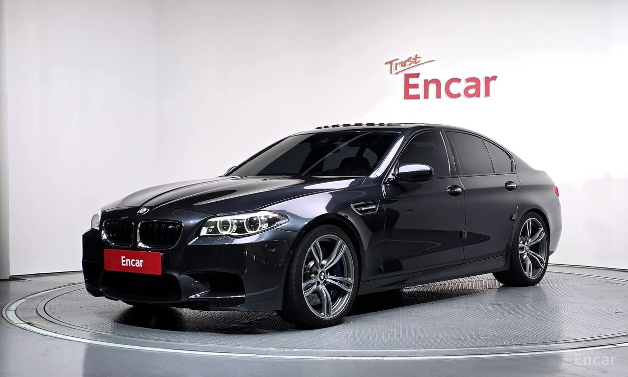 BMW M5