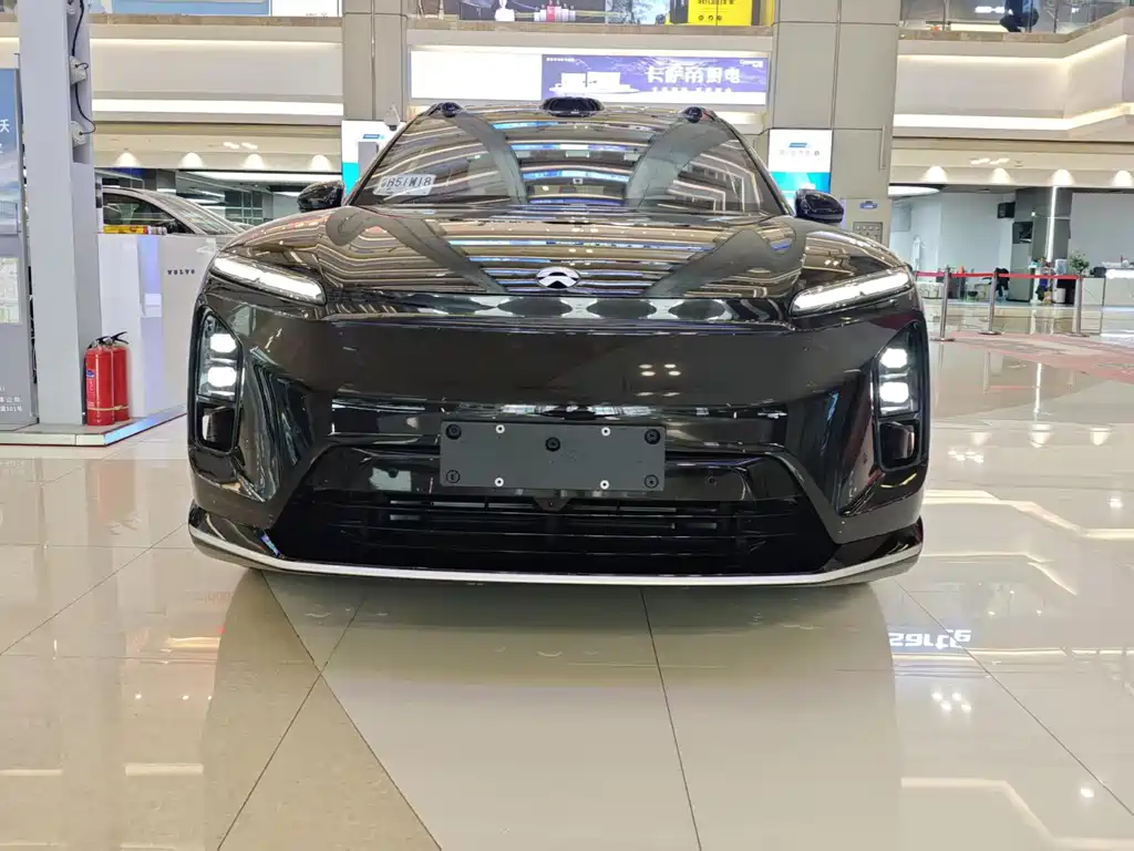 NIO ES6