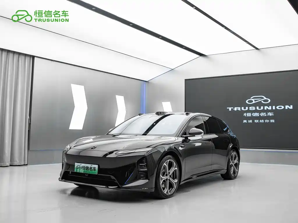 NIO ET5T