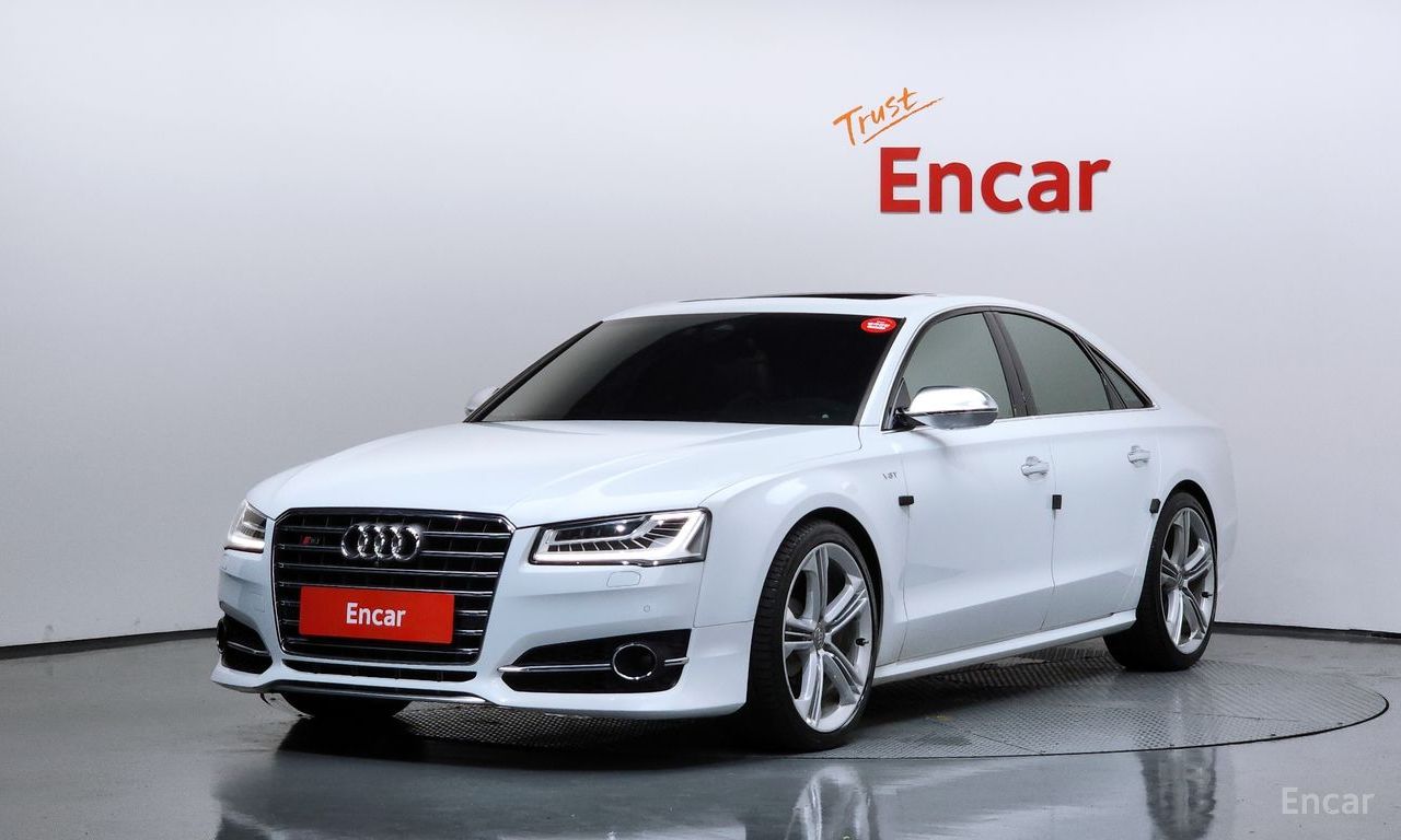 Audi S8
