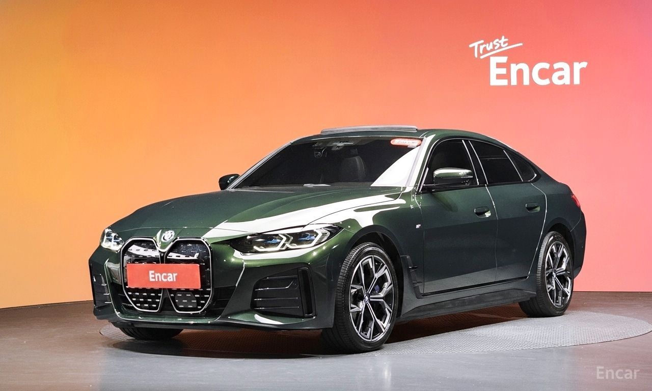 BMW i4