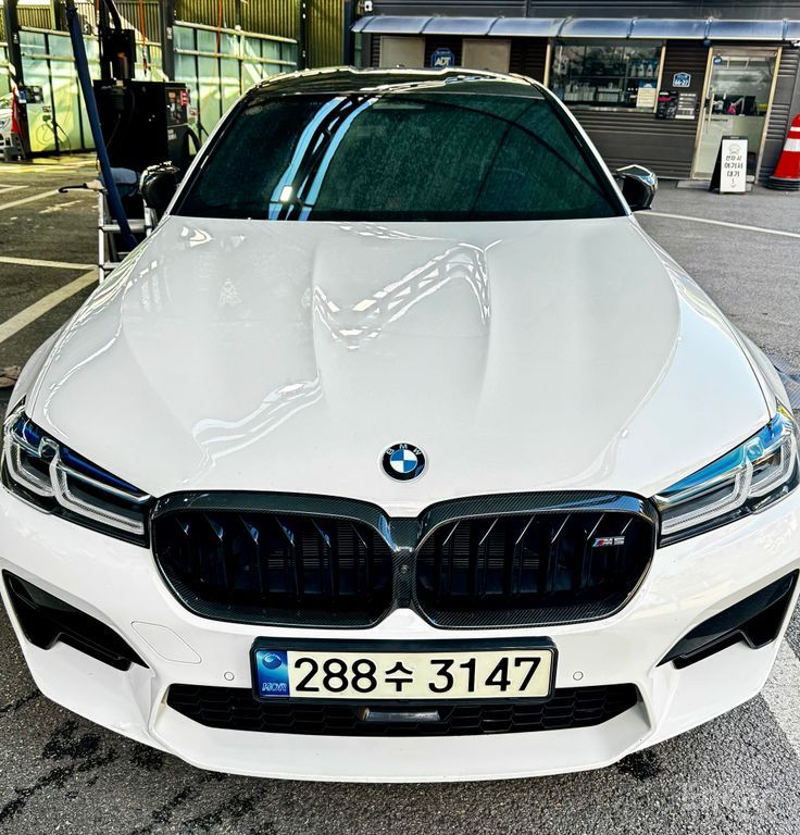 BMW M5
