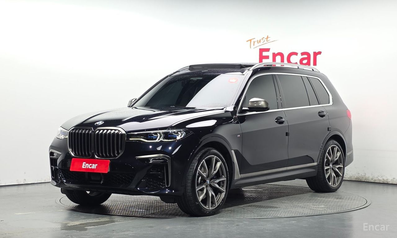 BMW X7