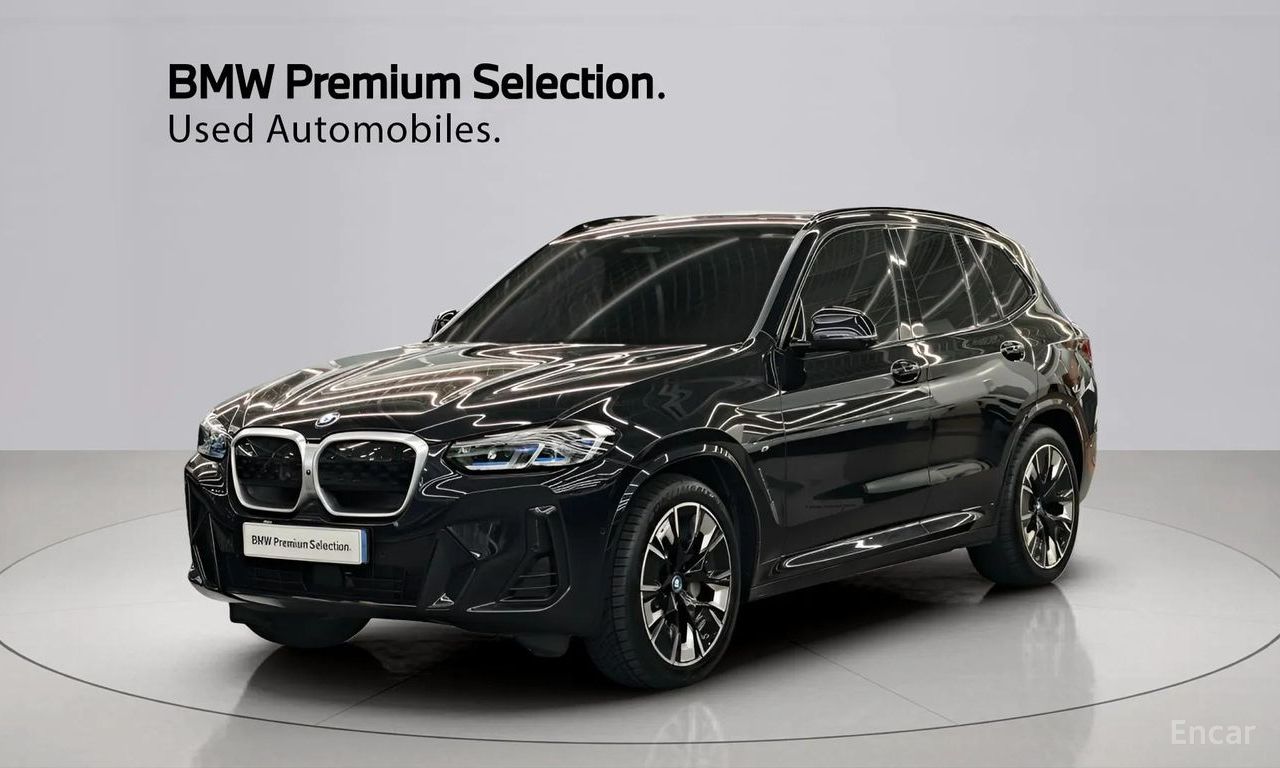 BMW iX3