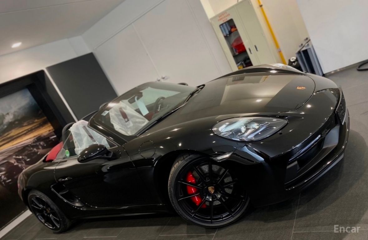 Porsche 718
