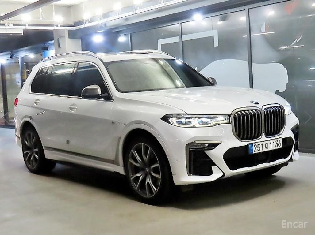 BMW X7
