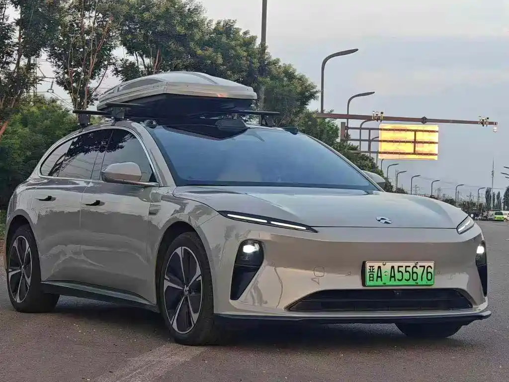 NIO ET5T