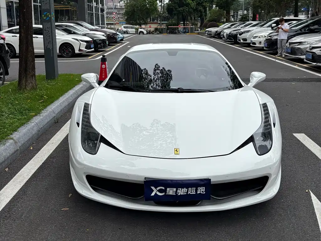 Ferrari 458