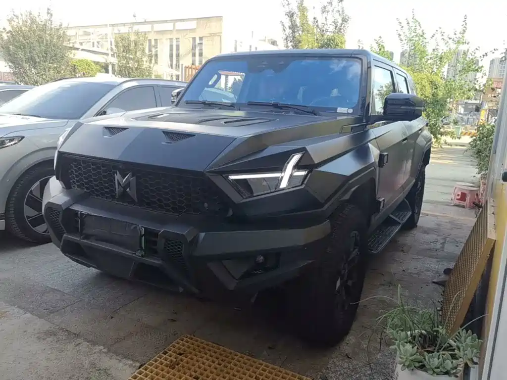 M-Hero 917
