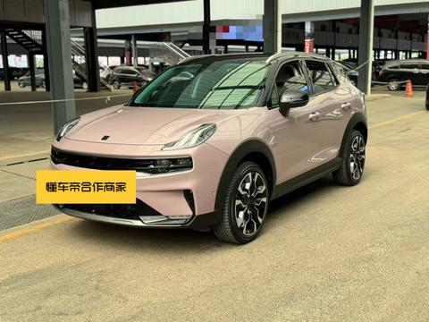 Lynk & Co 06