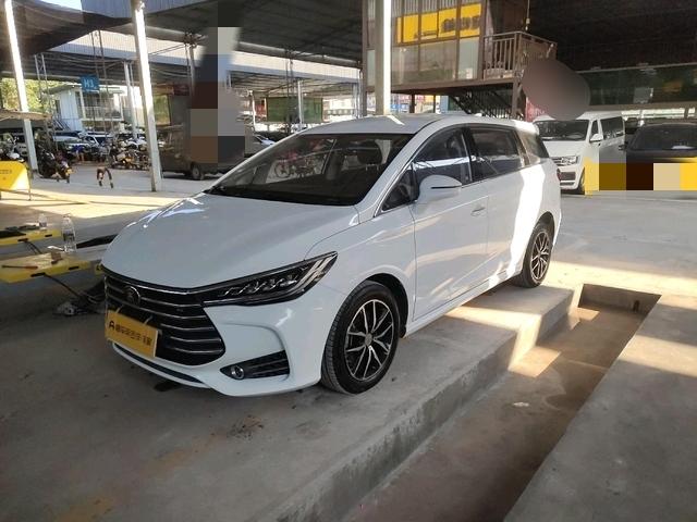 BYD Song MAX