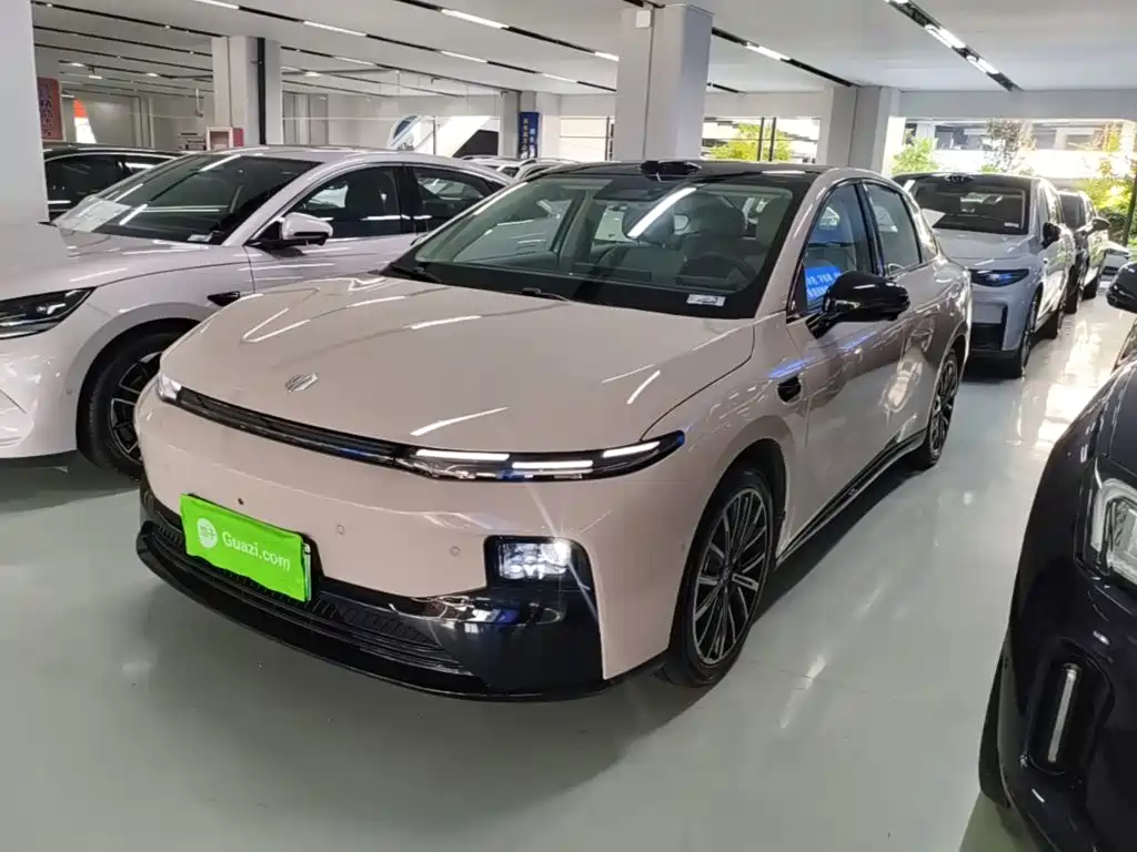 Leapmotor B01