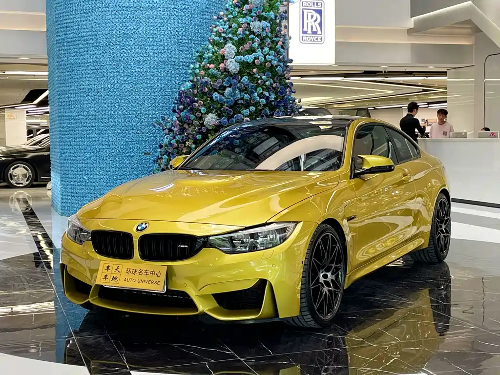 BMW M4