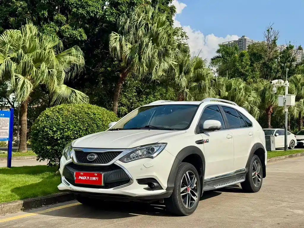BYD Tang