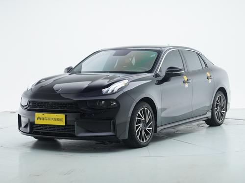 Lynk & Co 03