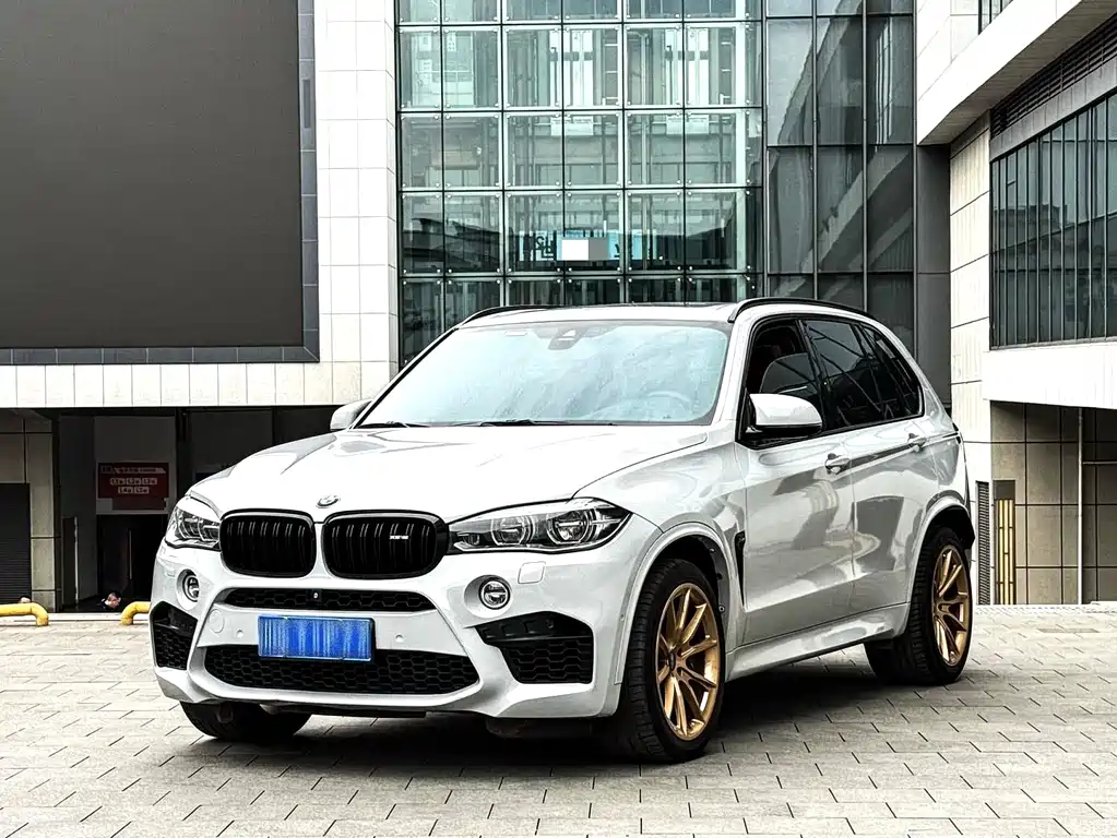 BMW X5 M