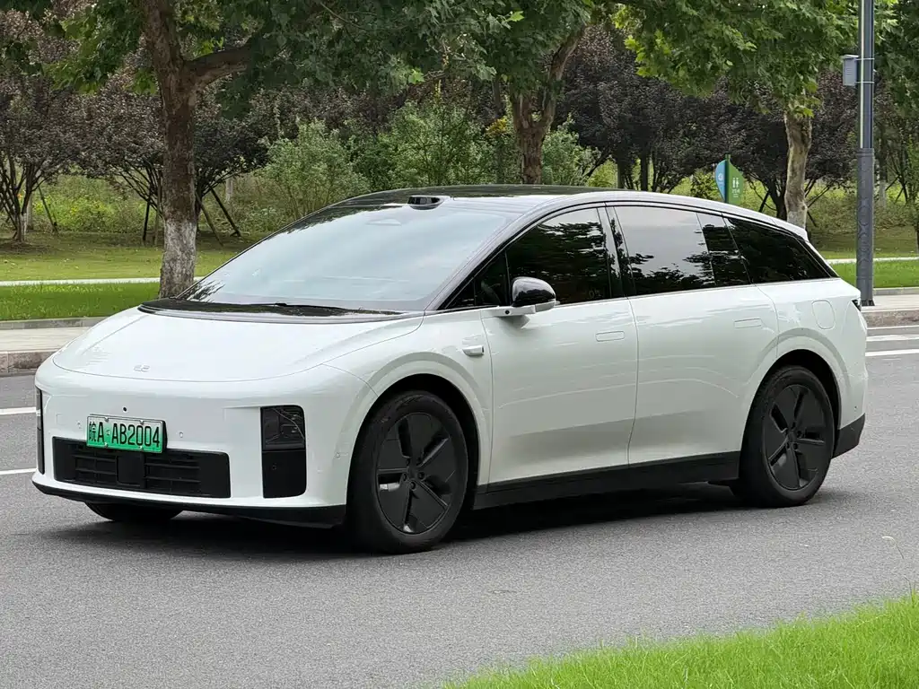 Li Auto i6