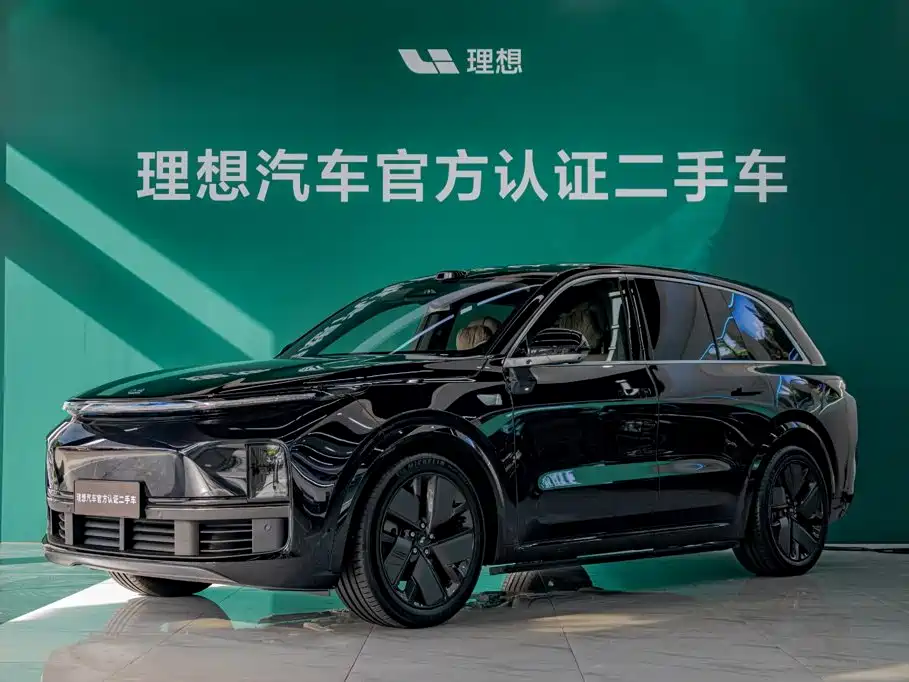 Li Auto L8