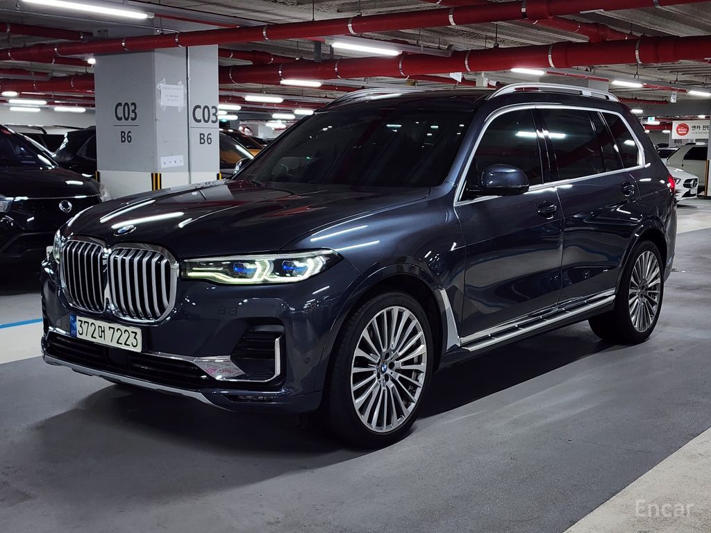 BMW X7
