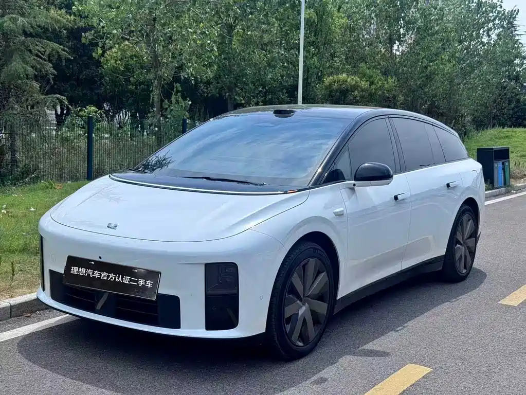 Li Auto i6