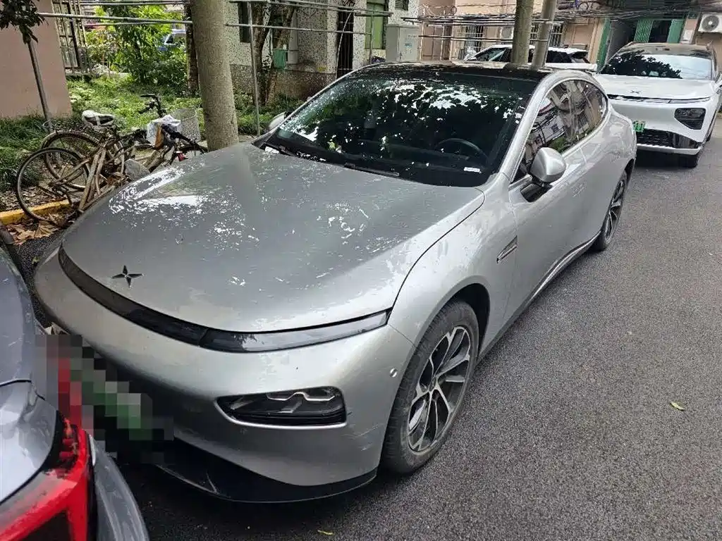 Xpeng P7