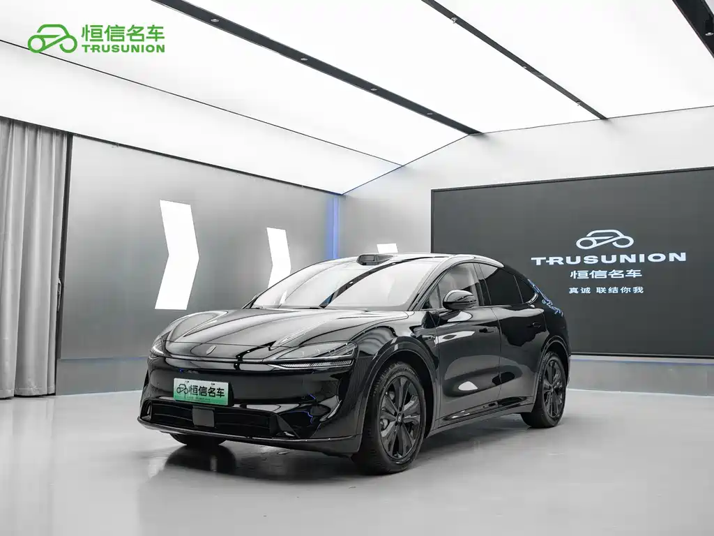 Luxeed R7
