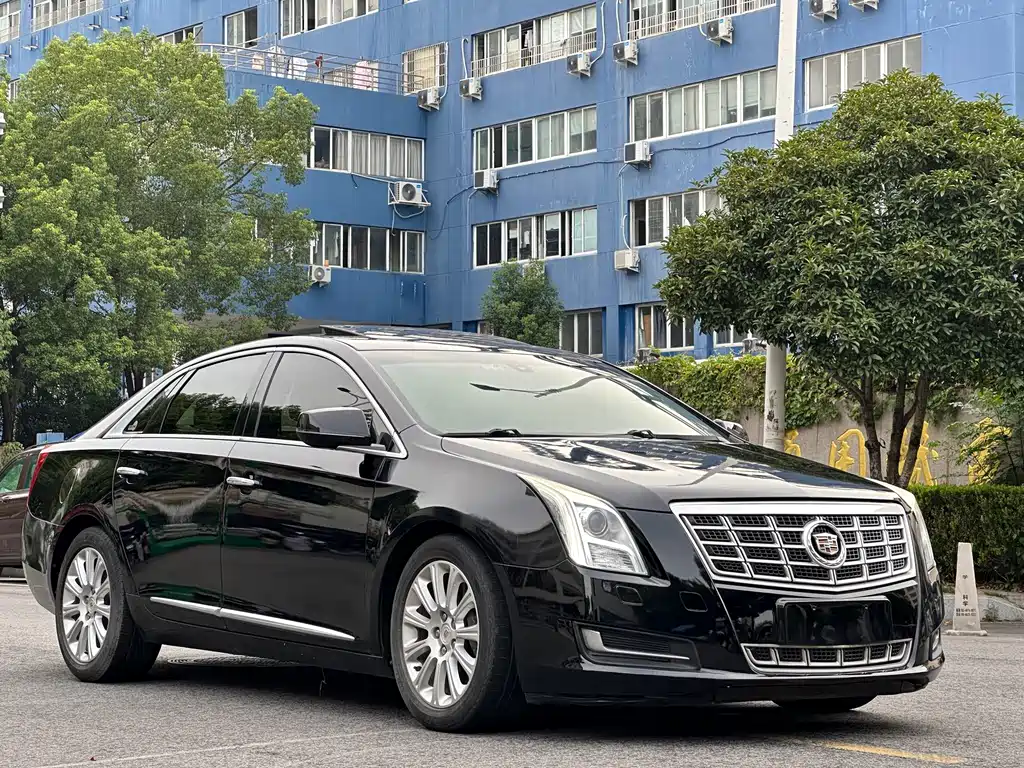 Cadillac XTS