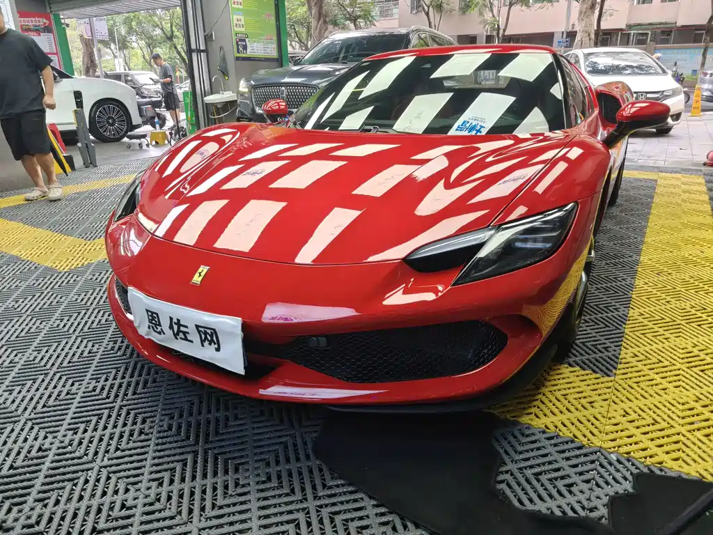 Ferrari 296