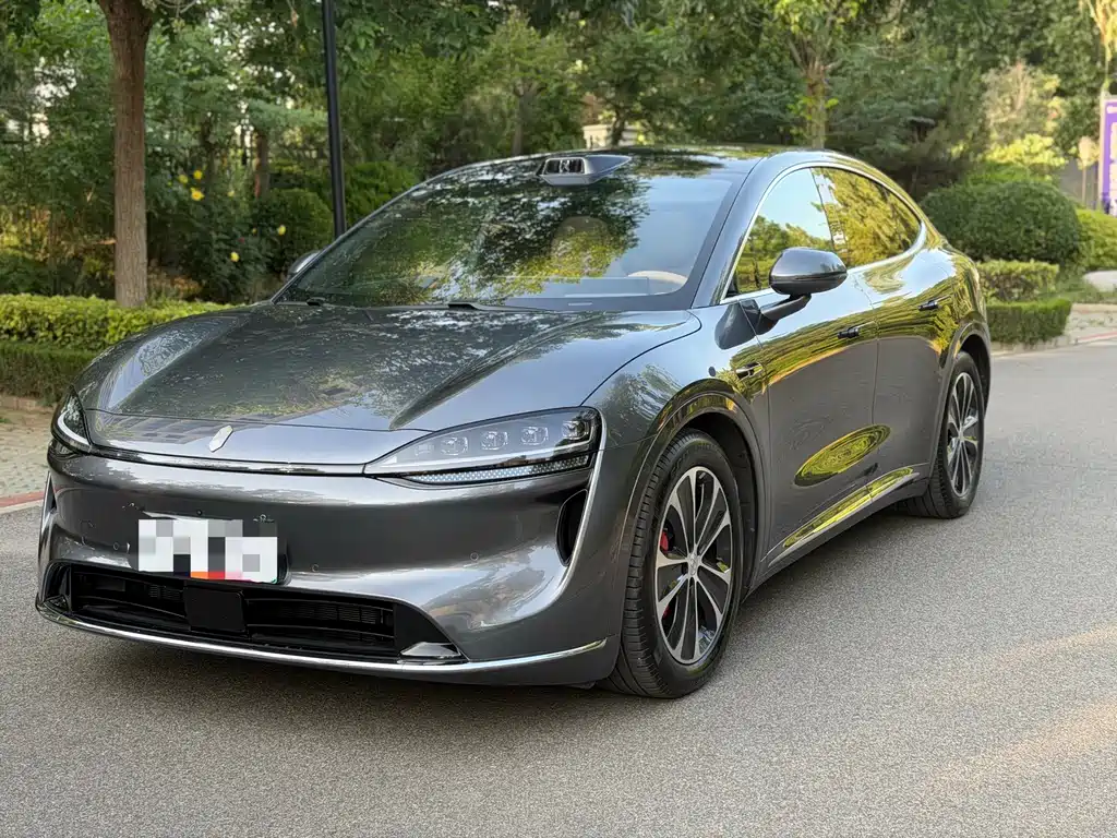 Luxeed R7