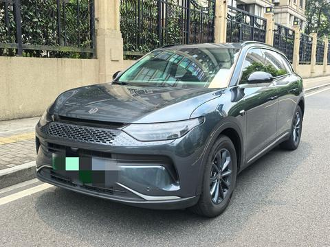Leapmotor C11