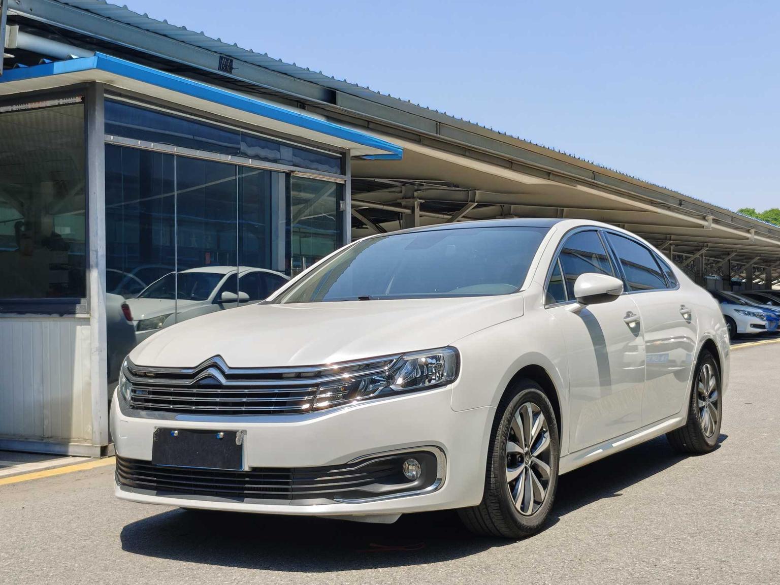 Citroen C6