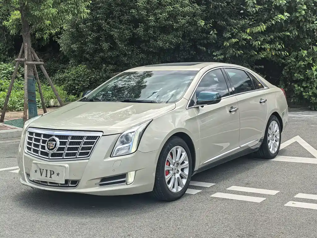 Cadillac XTS