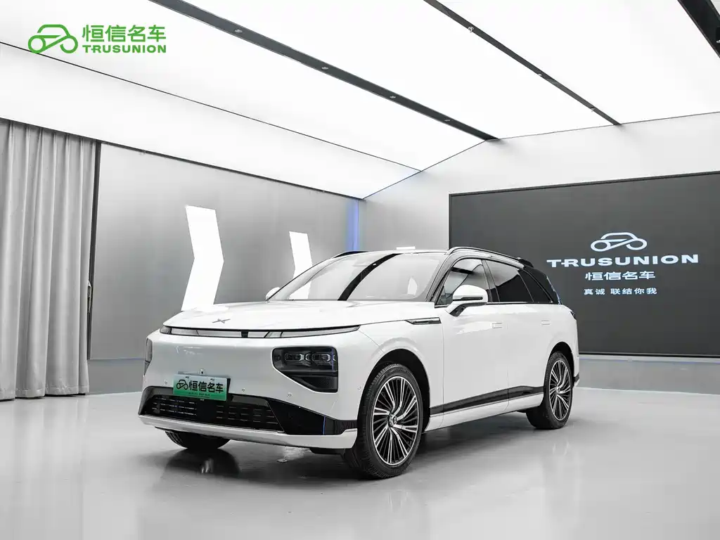 Xpeng G9