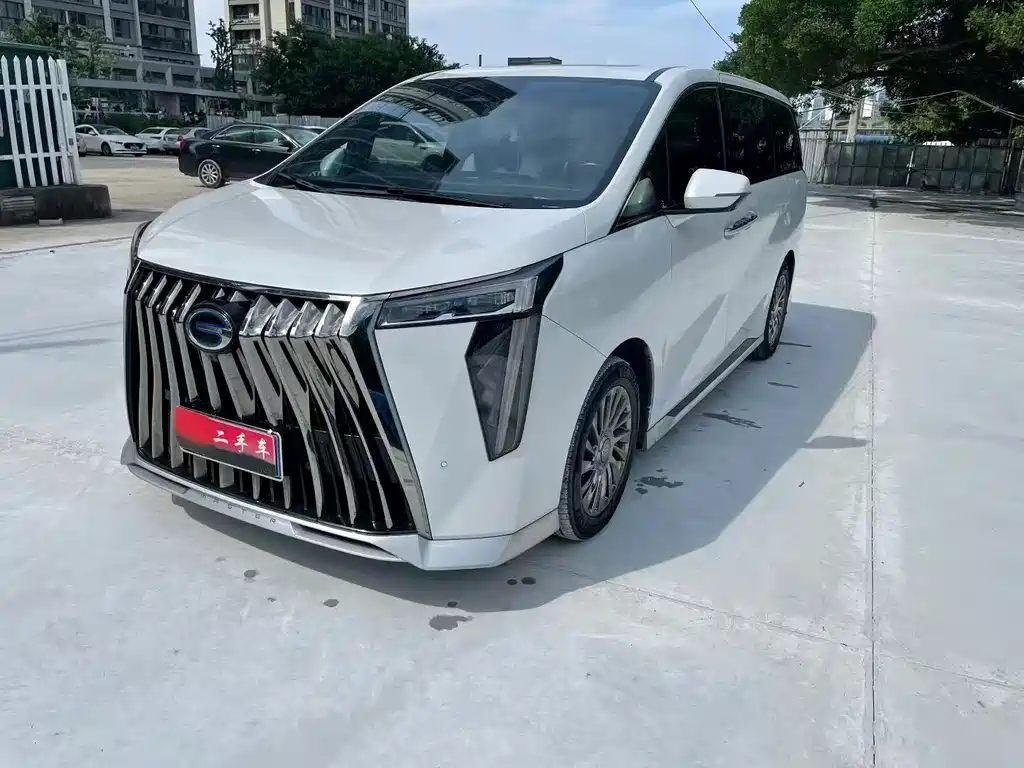 GAC M8