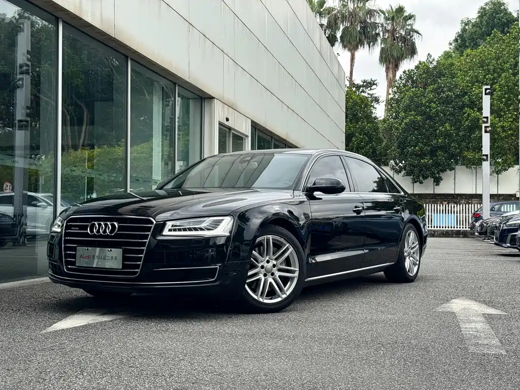 Audi A8