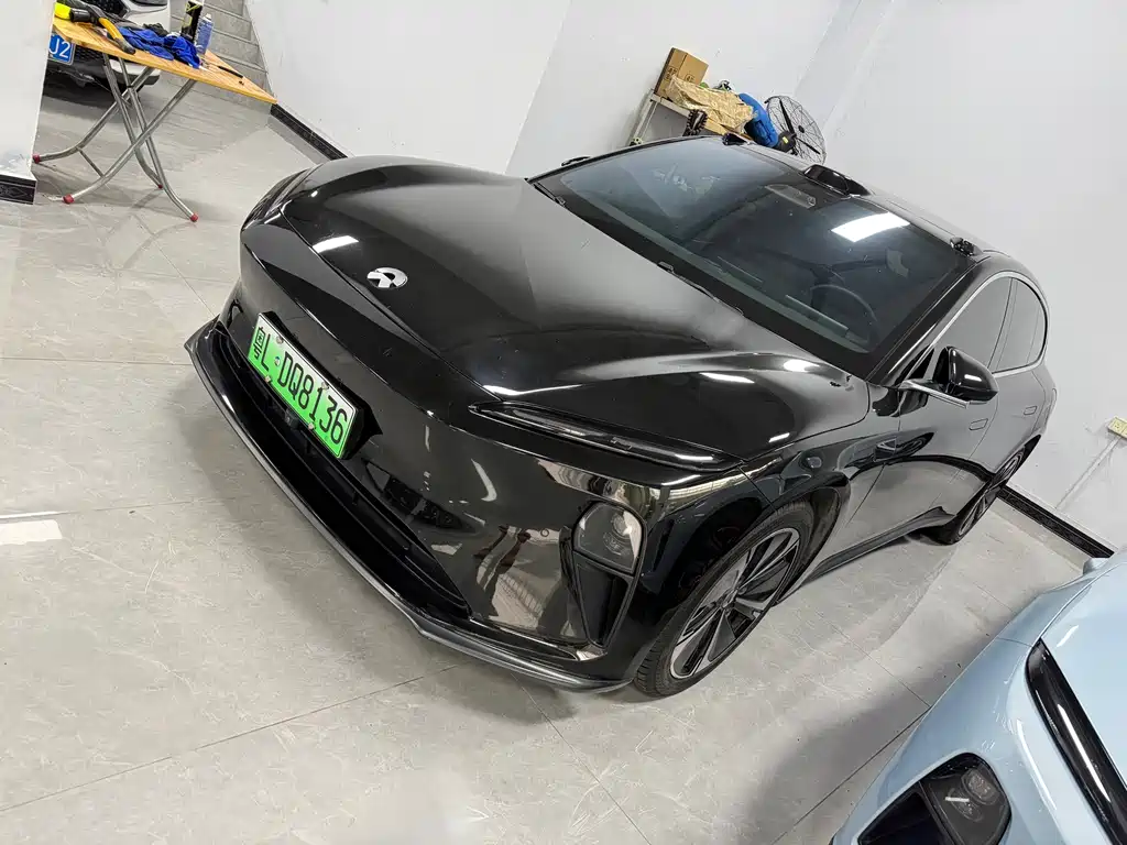 NIO ET5T