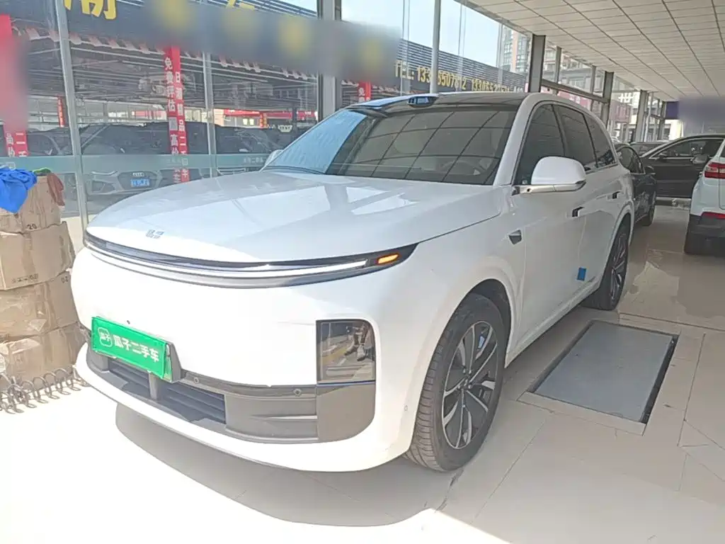 Li Auto L6